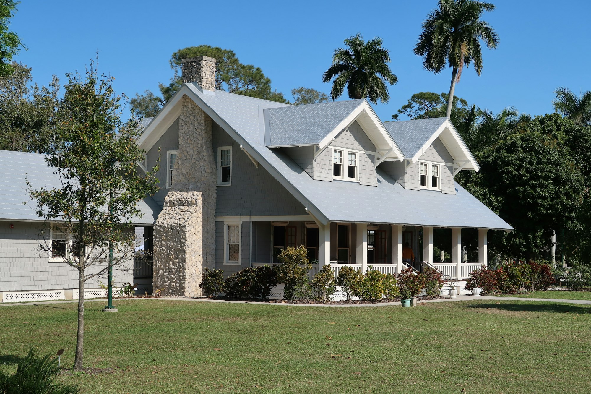 Gainesville Florida home exterior and welcoming entrance