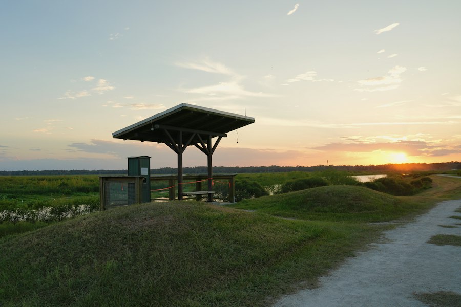 Haile Plantation village center with shaded walkways